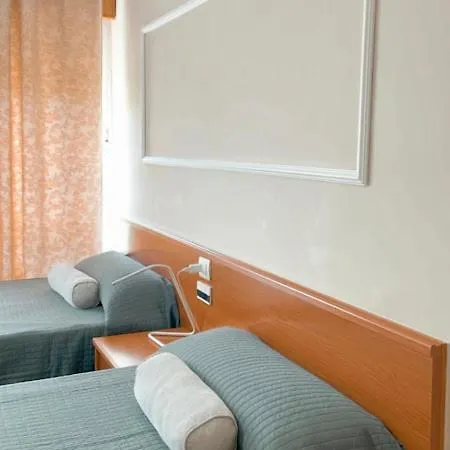 Casa Pazos, Pensión 3*